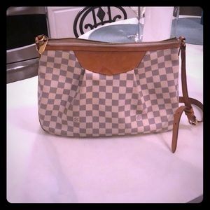 Beautiful Louis Vuitton bag